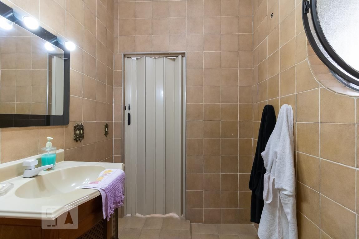 Casa, 5 quartos, 240 m² - Foto 24