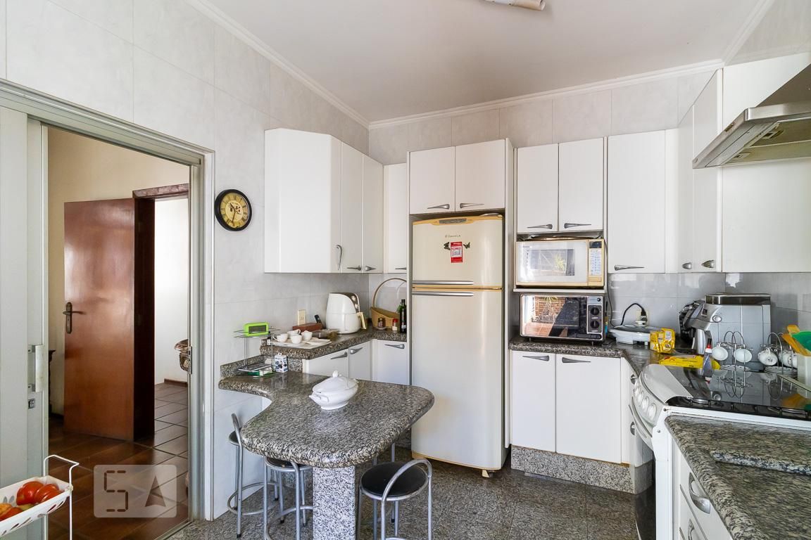 Casa à Venda - Taquaral, 3 Quartos,  273 m2 em , Campinas - sp | SoloBR