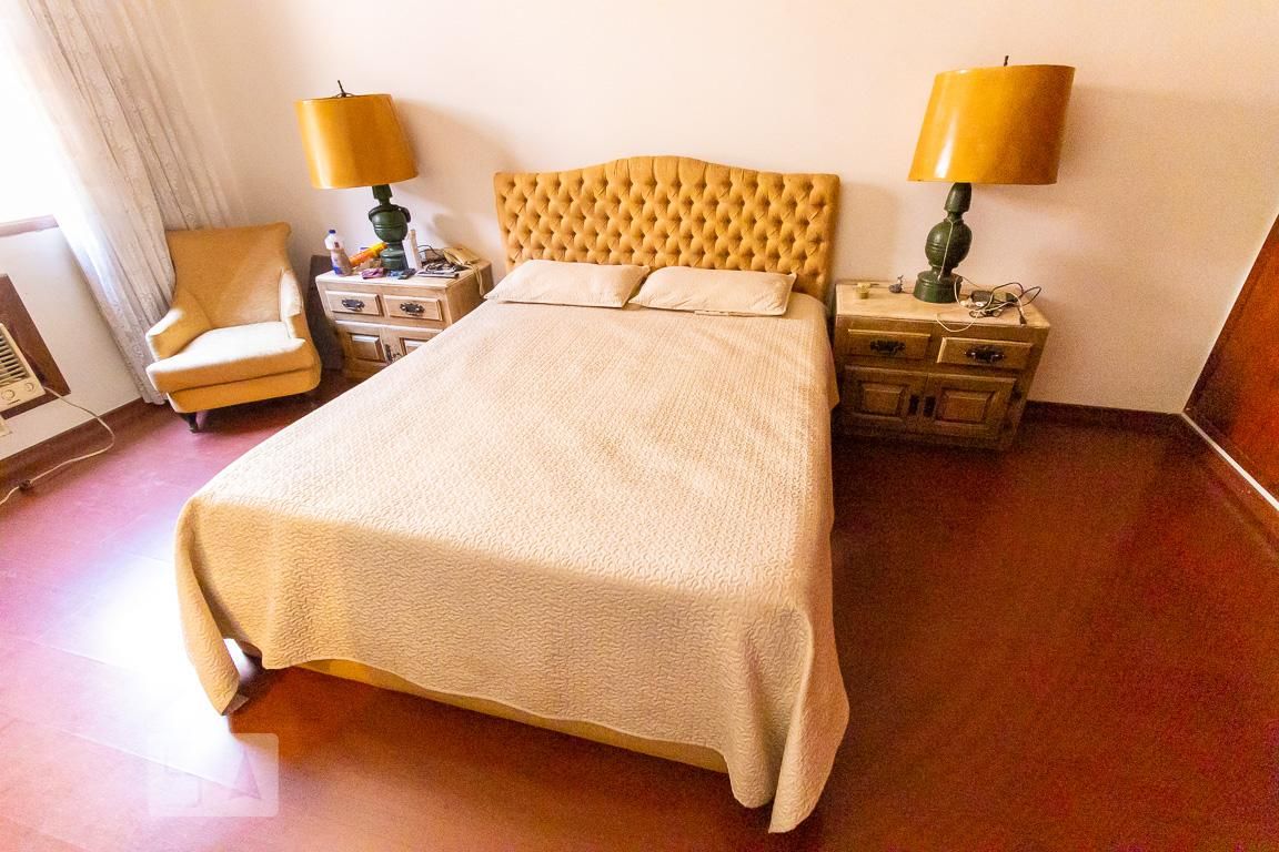 Casa à Venda - Taquaral, 3 Quartos,  273 m2 em , Campinas - sp | SoloBR