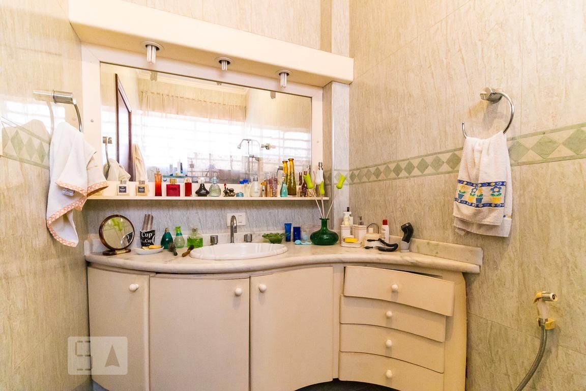 Casa à Venda - Taquaral, 3 Quartos,  273 m2 em , Campinas - sp | SoloBR