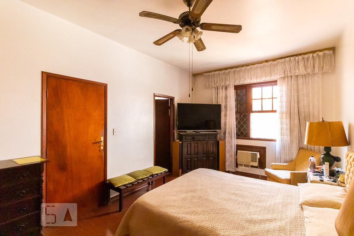 Casa à Venda - Taquaral, 3 Quartos,  273 m2 em , Campinas - sp | SoloBR