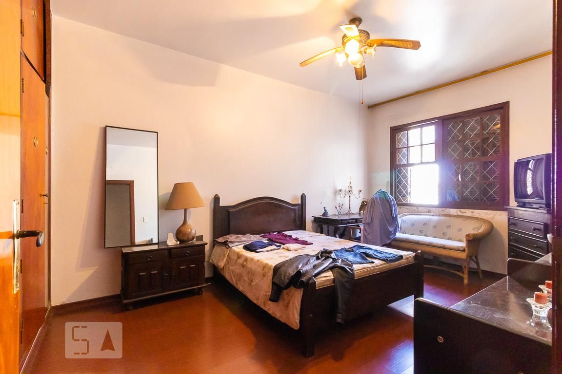 Casa à Venda - Taquaral, 3 Quartos,  273 m2 em , Campinas - sp | SoloBR