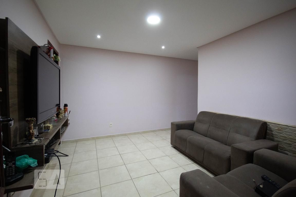 Casa, 2 quartos, 250 m² - Foto 2