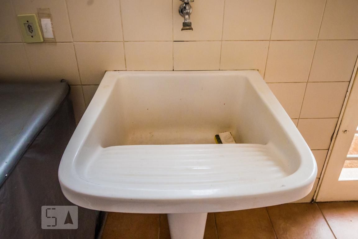 Casa à Venda - Guanabara, 4 Quartos,  240 m2 em , Campinas - sp | SoloBR