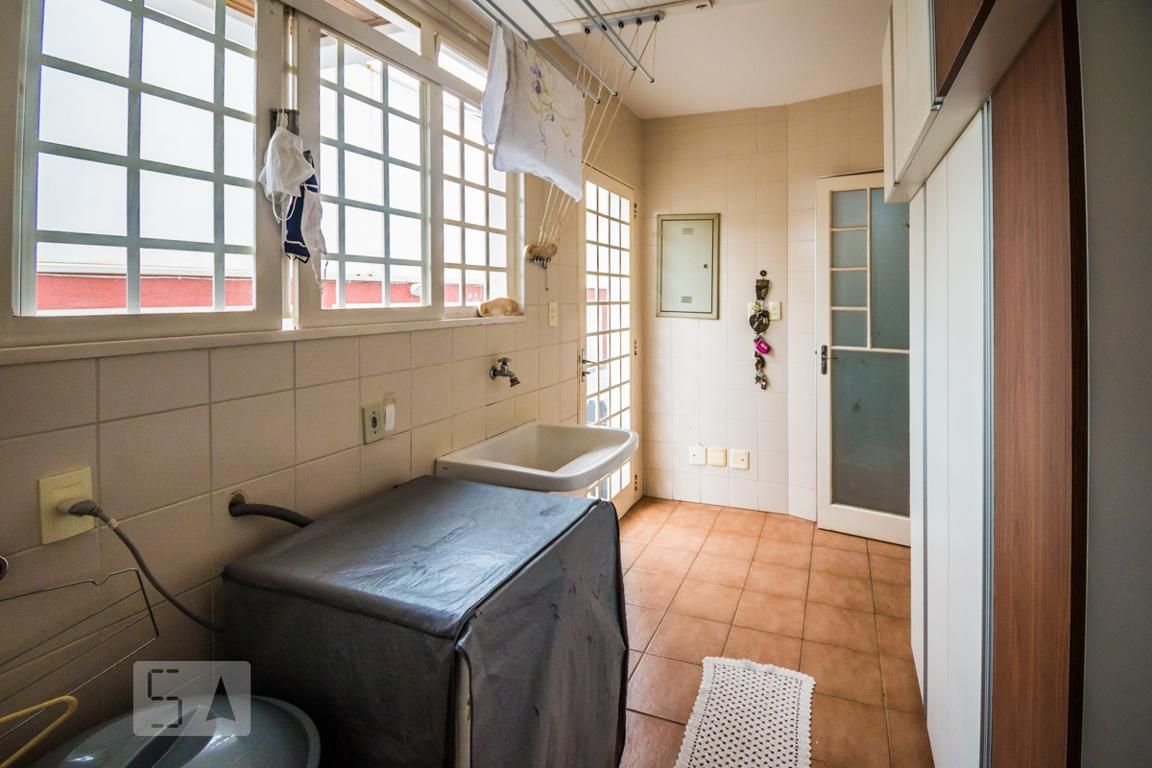 Casa à Venda - Guanabara, 4 Quartos,  240 m2 em , Campinas - sp | SoloBR